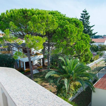 Apartments Paradiso Vir Quarto foto